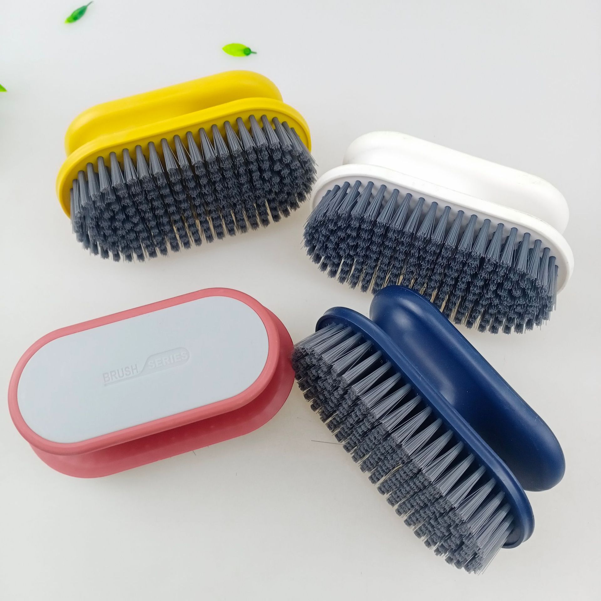 Factory direct supply 9009 laundry brush in stock for wholesale. Household high-quality soft-bristled cleaning brush for washing clothes and shoes Application Scenario