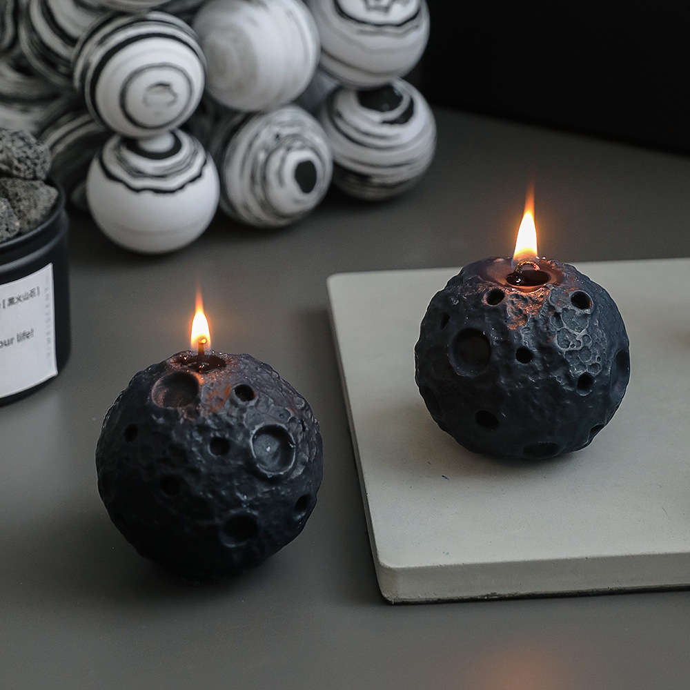 Moon scented candles, creative bedroom ornaments and souvenirs, spherical moon candles details Picture