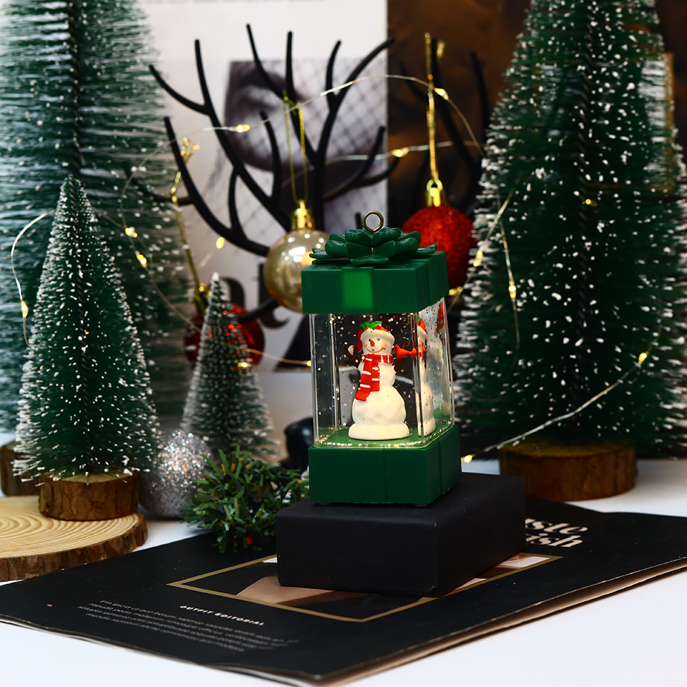 New cross-border water-filled small wind light LED portable Christmas electronic candlestick Application Scenario
