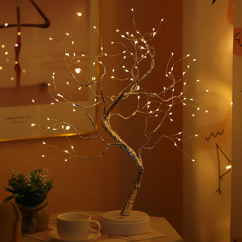 The bedroom is decorated with tree lights, led Internet red lights and a starry sky in an ins girlish room details Picture