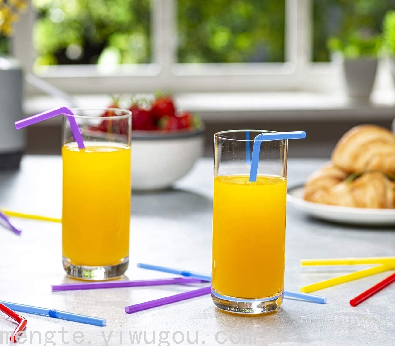 5Mm*21Cm200pcs Fluorescent Bendable Straw Out Of The Middle East Saudi Arabia Straw Cheap Plastic Color Straw details Picture