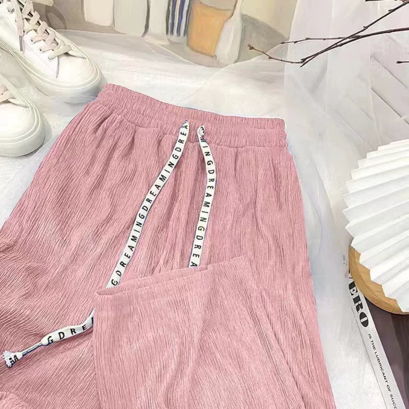 Qianqianye wide-leg pants for women's new spring and summer, large-sized high-waisted straight-leg floor-length pants, fashionable and casual women's pants Application Scenario