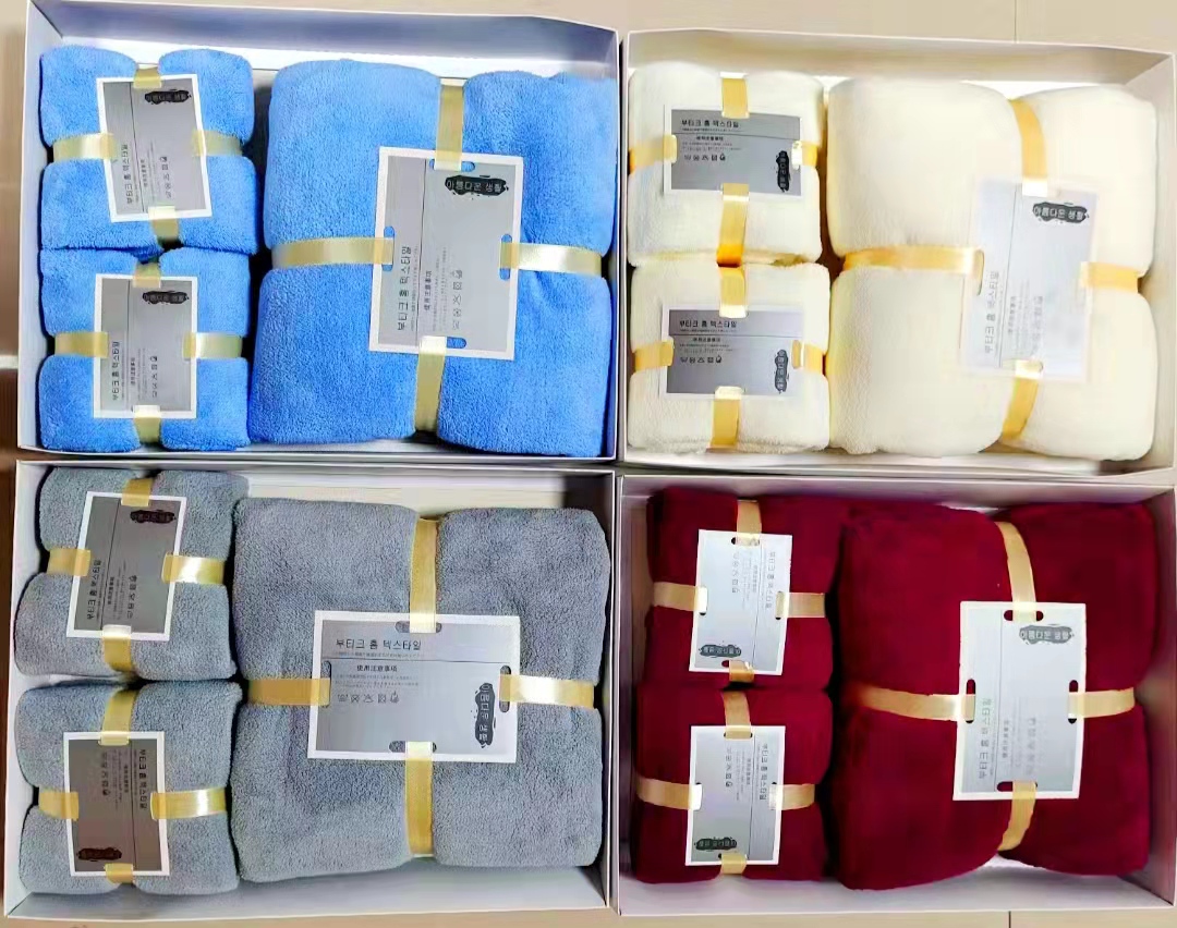 连帽浴巾、斗篷浴巾实物图