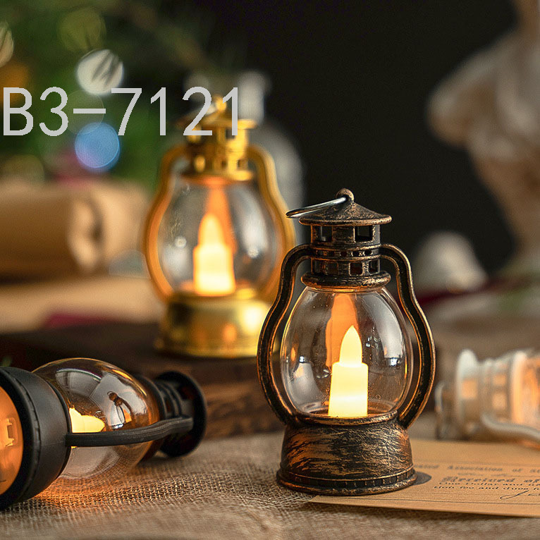 Creative retro horse lanterns, kerosene lamps, hand-held lanterns, props, bar Christmas candles, festive candles, atmosphere, night lights