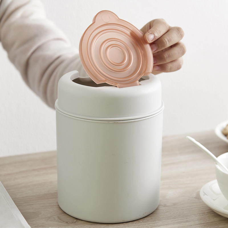 The new mini desktop trash can from X127 manufacturer is a creative household product with a lid for office and bedroom garbage storage details Picture