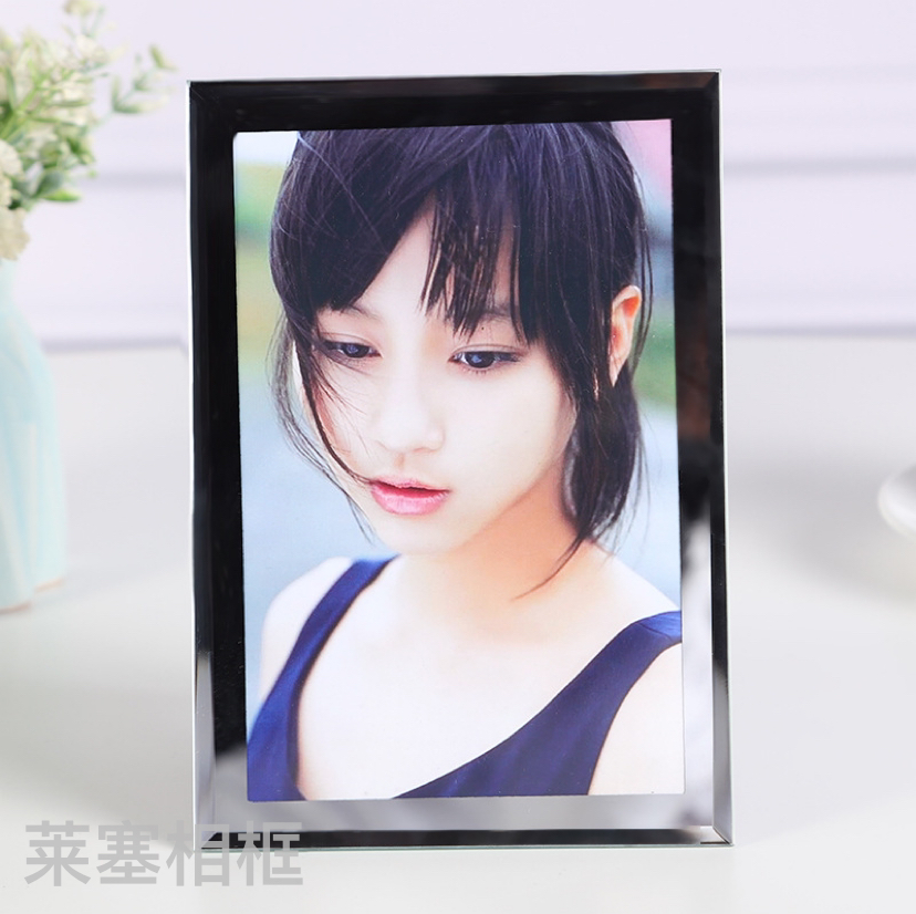 Narrow-edge silver-edge decorative living room and bedroom handicrafts, photo ornaments, creative design glass photo frames