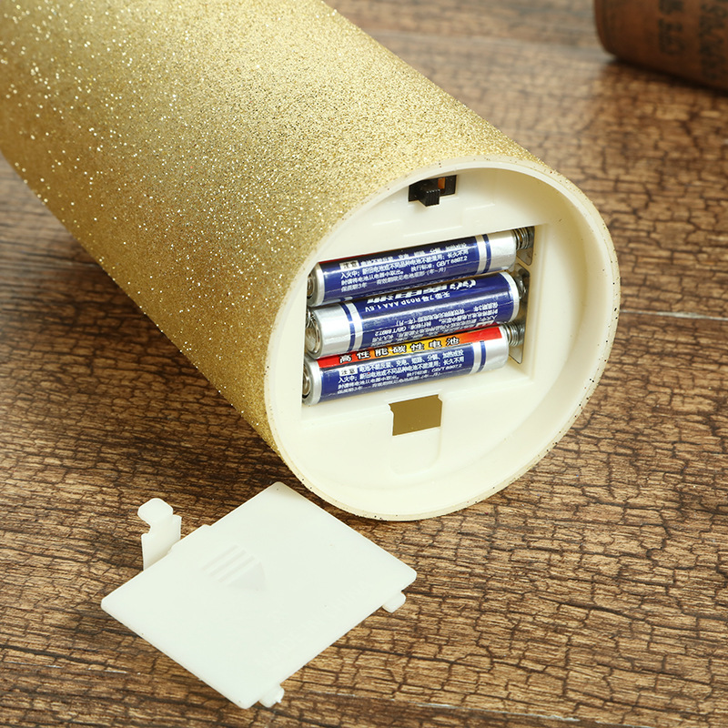 Sprinkle gold powder and shake the candlelight lamp to simulate a candle lamp Application Scenario