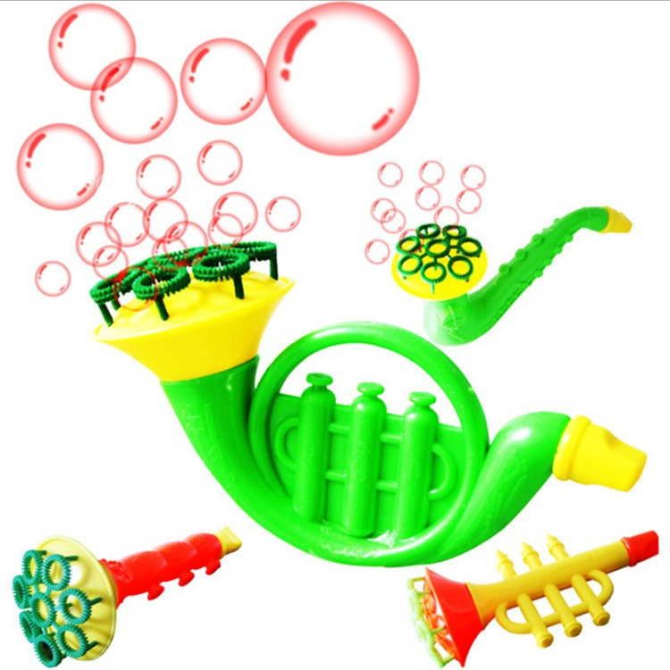 New multi-head bubble gun children trumpet bubble blowing machine Porous bubble gun inertial bubble blowing machine spread goods
