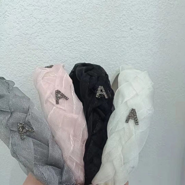 Pudding Station Accessories Network: Yarn Chain, twist, organza hair band, rhinestone, high headband, lace headwear Application Scenario