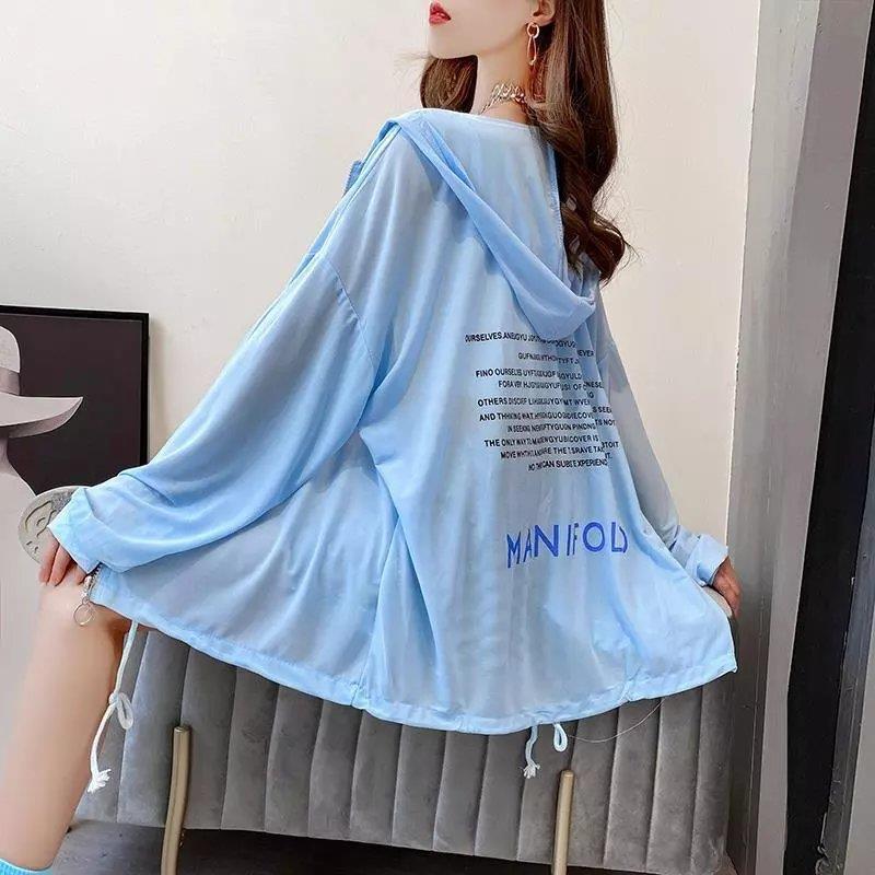 A thin summer sun-protective jacket for women, paired with a short ice-silk top, is a loose Korean-style sun-protective clothing that is versatile for students Specification image