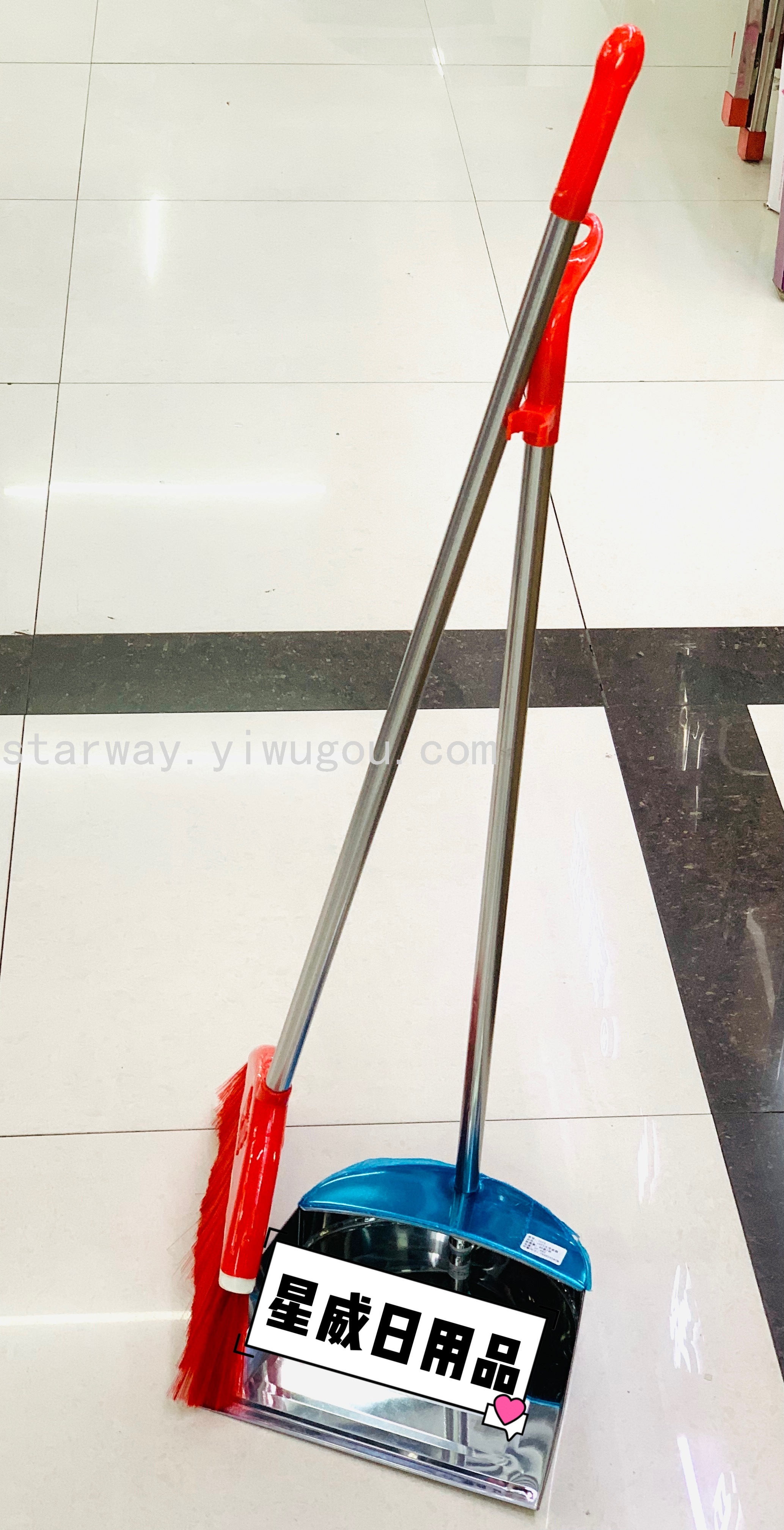 Thickened stainless steel broom and dustpan combination, stainless steel garbage shovel and dustpan, soft bristle broom, dustpan and broom set Application Scenario