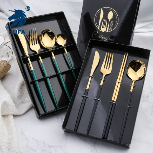 Stainless steel knife, fork and spoon four-piece set, golden Western steak knife and fork gift tableware, Portuguese tableware set, knife, fork and spoon set gift box, Western food set, steak knife, spoon and fork, dessert spoon