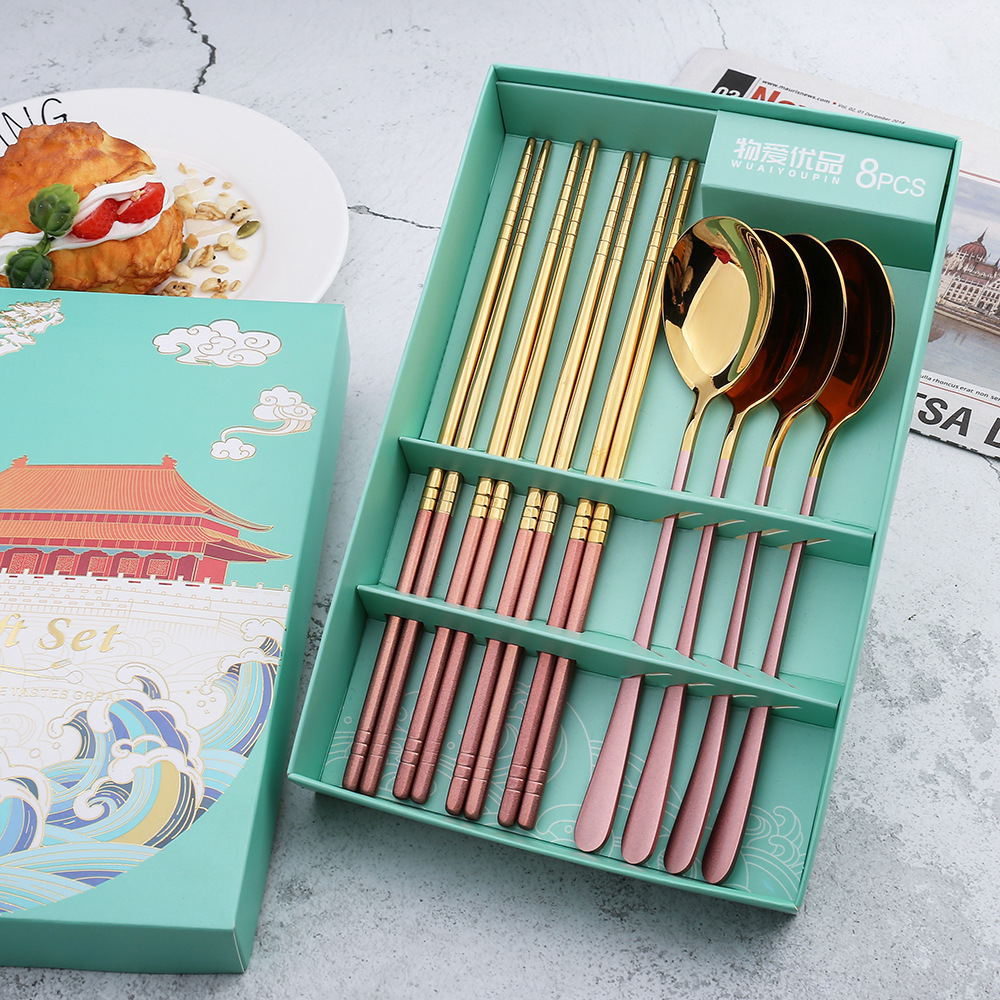 A Korean-style tableware set of 304 stainless steel soup spoons and chopsticks, a creative gift tableware set of Chinese-style serving spoons and chopsticks details Picture