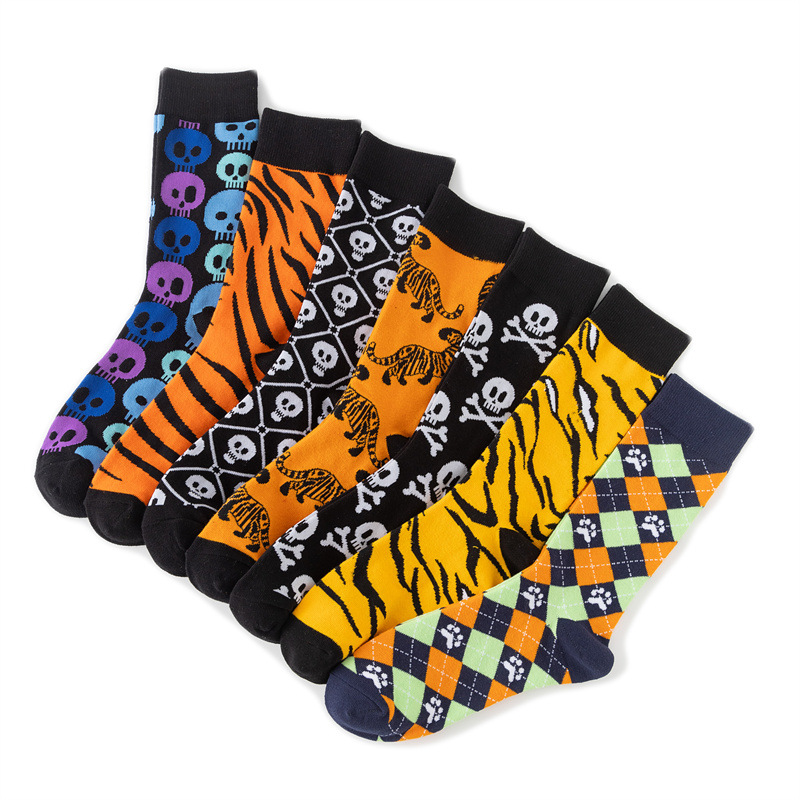 Tiger cartoon socks, cotton mid-calf socks for the Year of the Tiger, cross-border animal colorful men's and women's socks, skull skateboard socks, personalized leopard print socks Specification image