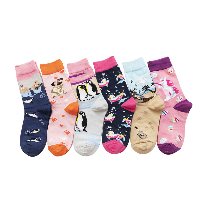 Cross-border supply cotton socks, personalized pattern women's mid-calf socks manufacturer wholesale cute pattern women's socks cartoon trend socks Specification image