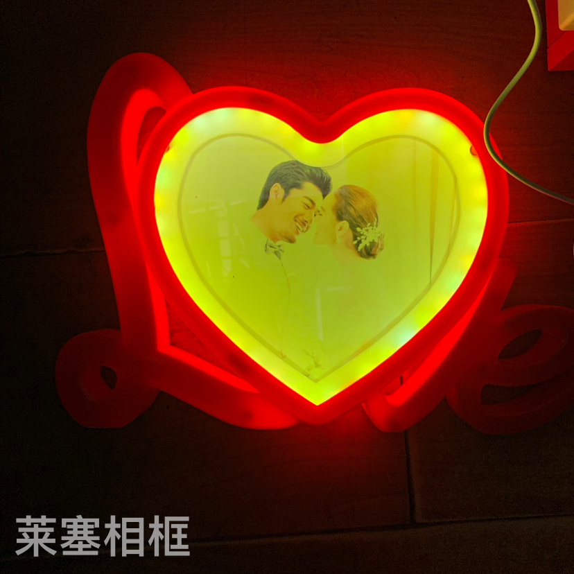 LOVE heart-shaped led light creative display, living room bedroom photo mirror with light, magic mirror photo frame details Picture
