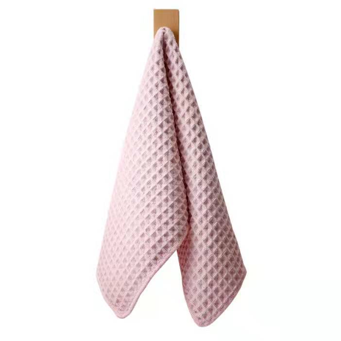 Wafge microfiber towels are skin-friendly and do not shed fibers. Wafge microfiber square towels are cleaning cloths Specification image
