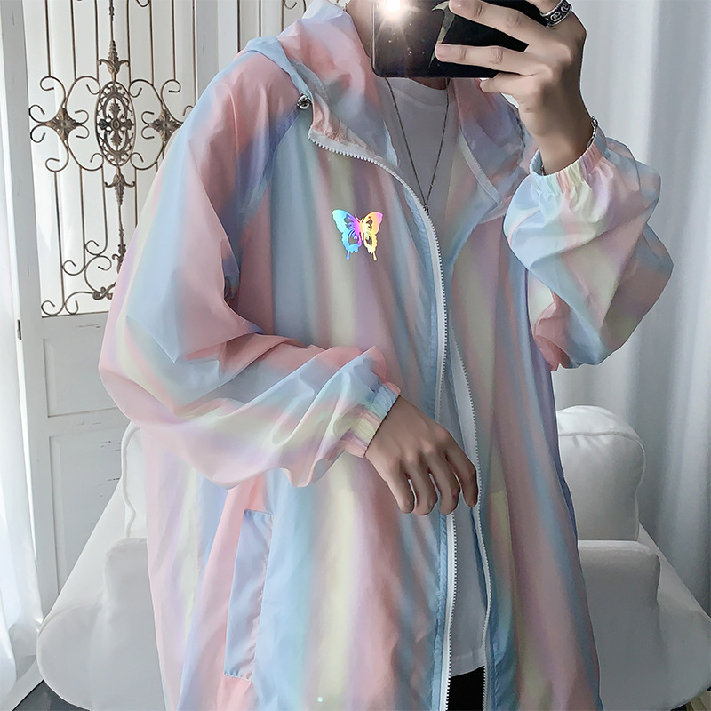 The new reflective printed sun-protective clothing for men in summer, with a loose and cool Hong Kong style, is a trendy sunshade sports jacket