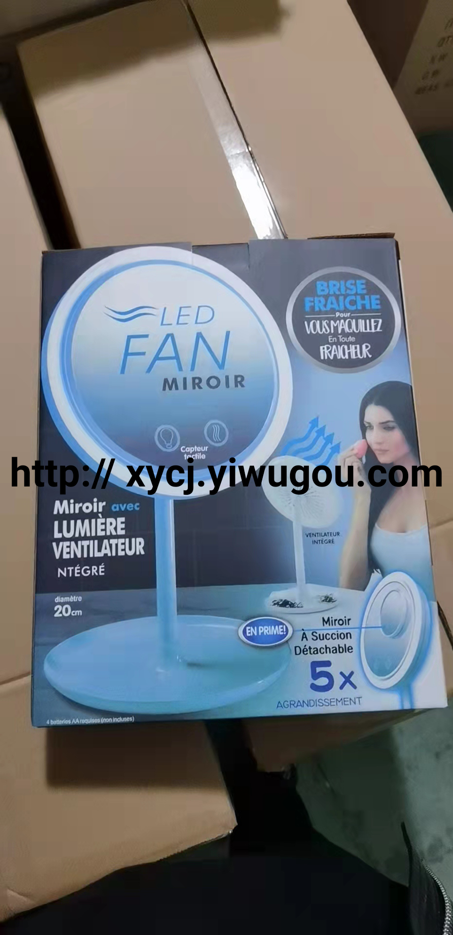 LED makeup mirror 5x magnification beauty makeup mirror desktop with light filling table vanity mirror wholesale