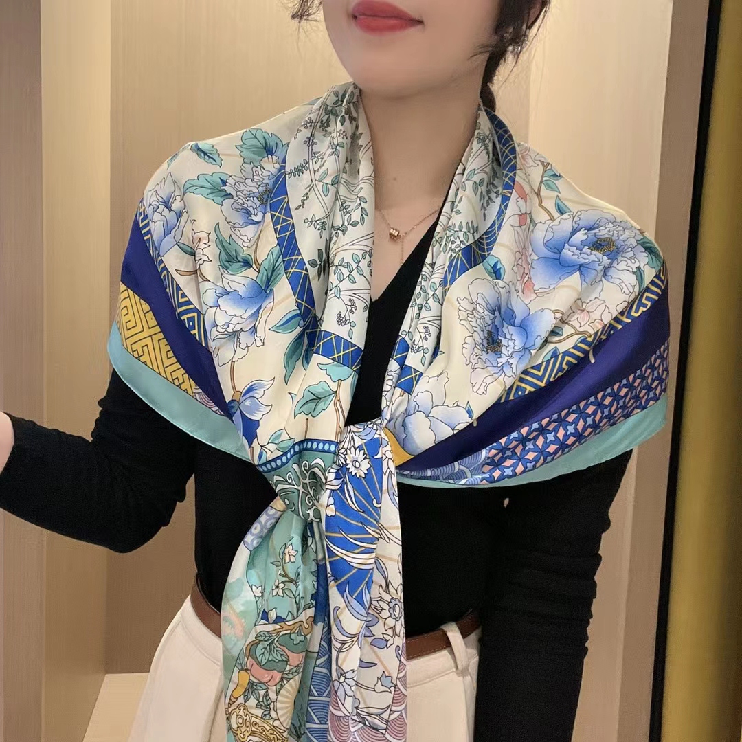 Spring/summer 2022 new print 110 silk scarf for women, all wear silk square scarf, shade, decorative beach towel shawl thumbnail