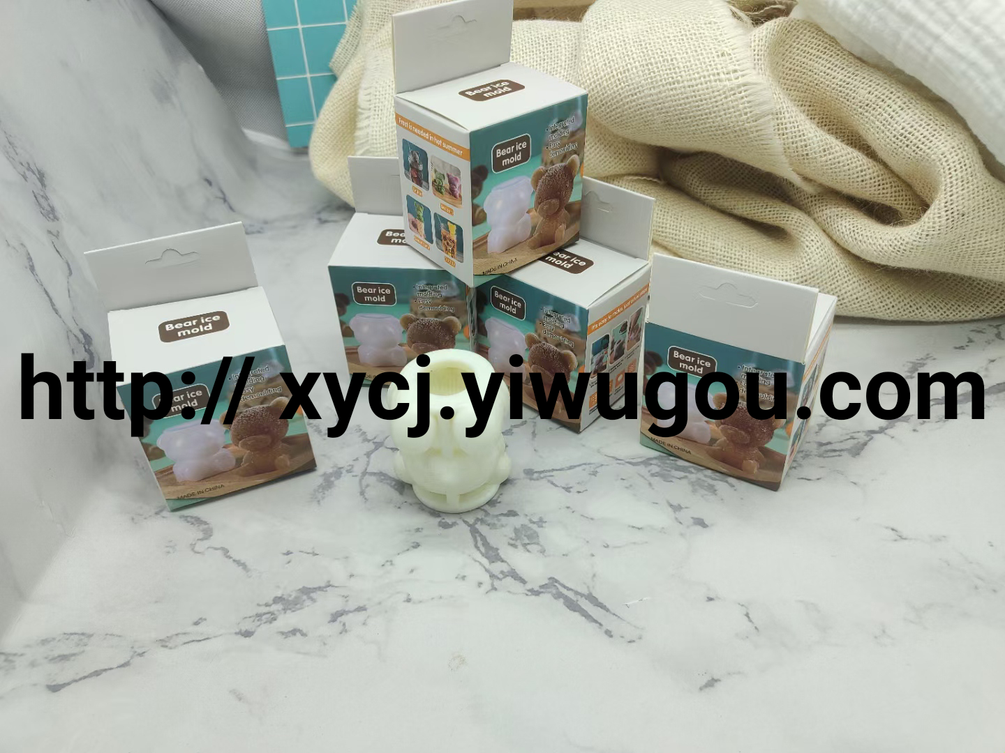 Internet red bear ice cube mold cute silicone bear ice cream ice cream mold ice cream ice cube