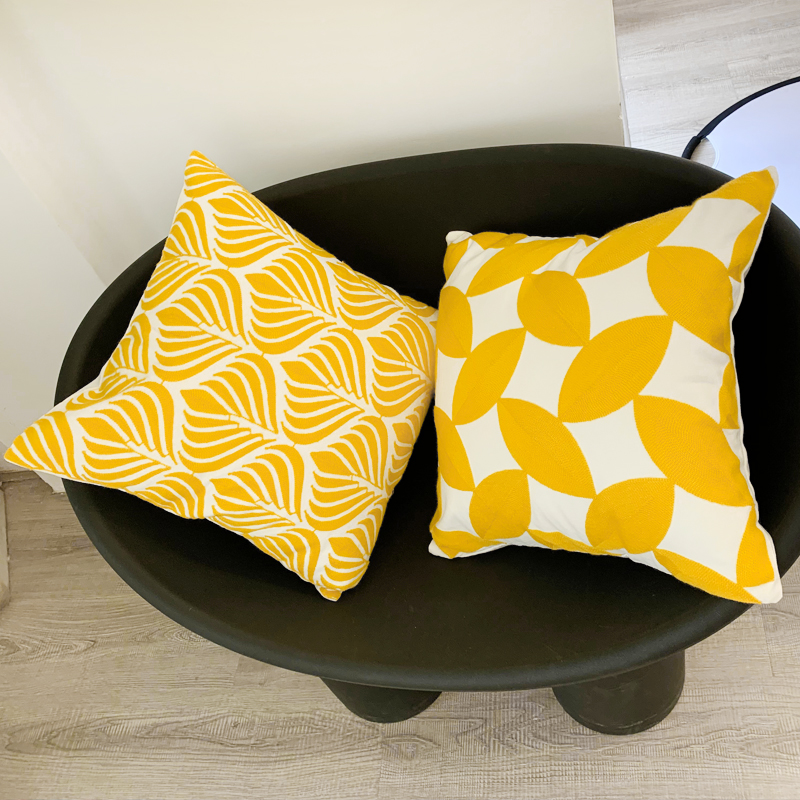 SAN Yue Xi Nordic embroidered flower cushion cover, office nap pillow, car lumbar support pad, American all-cotton pillowcase Specification image