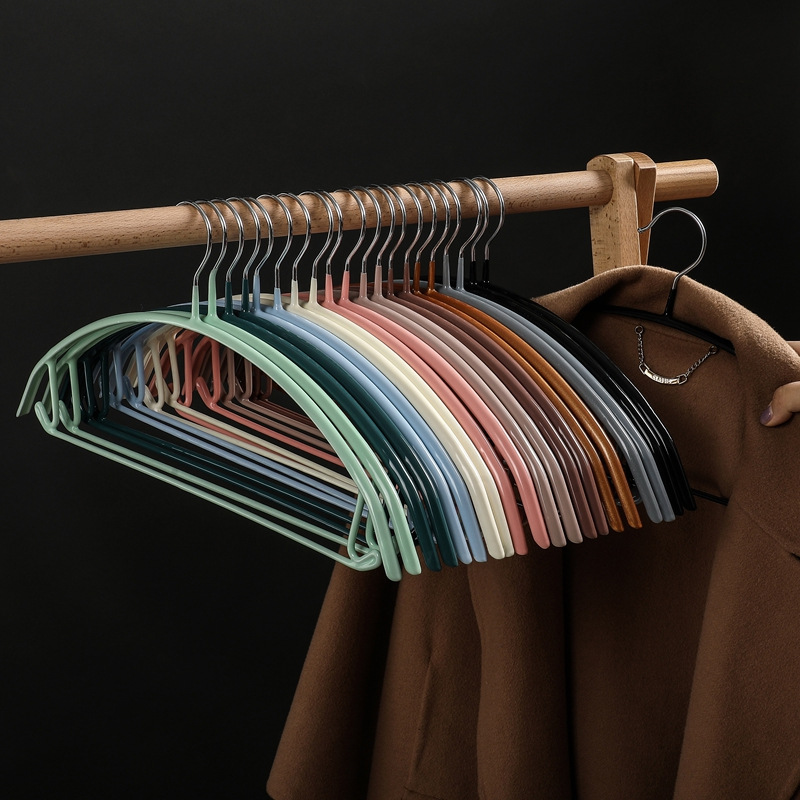 浸塑半圆防滑衣架家用干湿无痕衣撑衣挂加粗多功能成人金属晾衣架