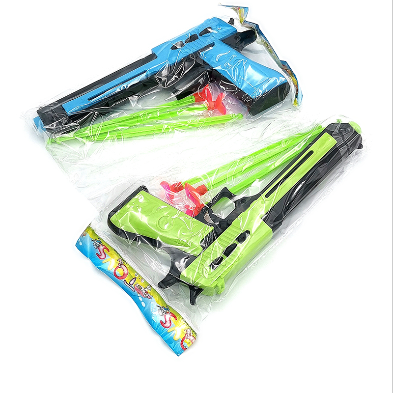 F1114 1938, a children's suction cup soft elastic toy gun, Yiwu two-yuan store toys Application Scenario