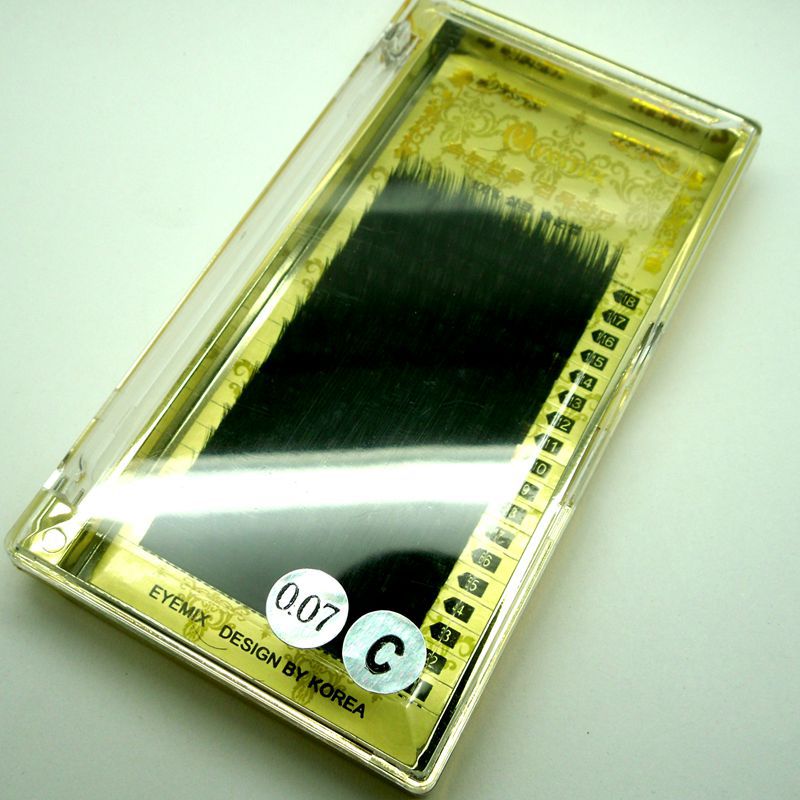 Custom-made B/C/D curly fine eyelash extensions from South Korea, available in lengths ranging from 9mm to 13mm Specification image