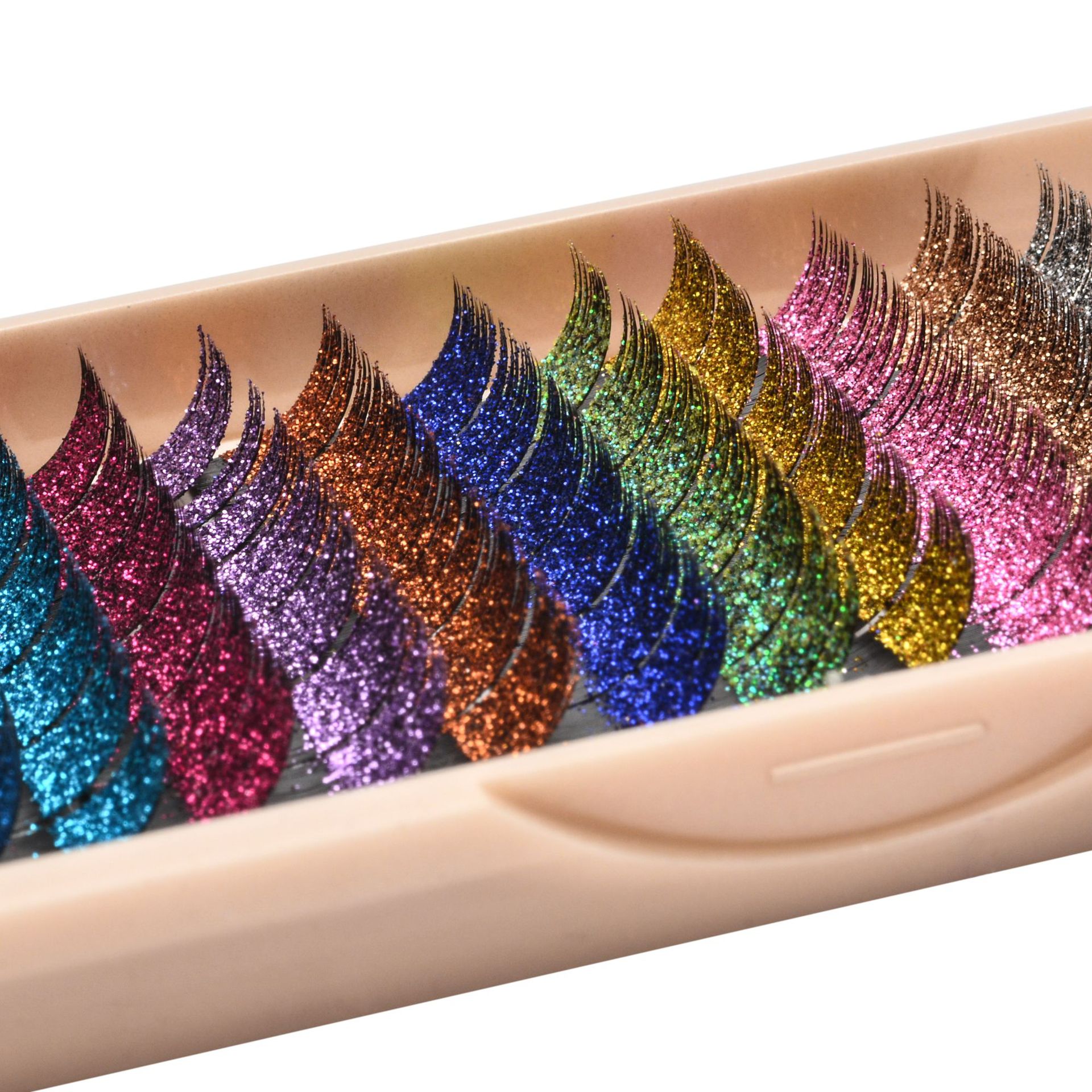 New Korean eyelash extensions in 12 colors of gold, silver, blue and green, dazzling and bright powder, are custom-made and wholesale from the manufacturer Application Scenario