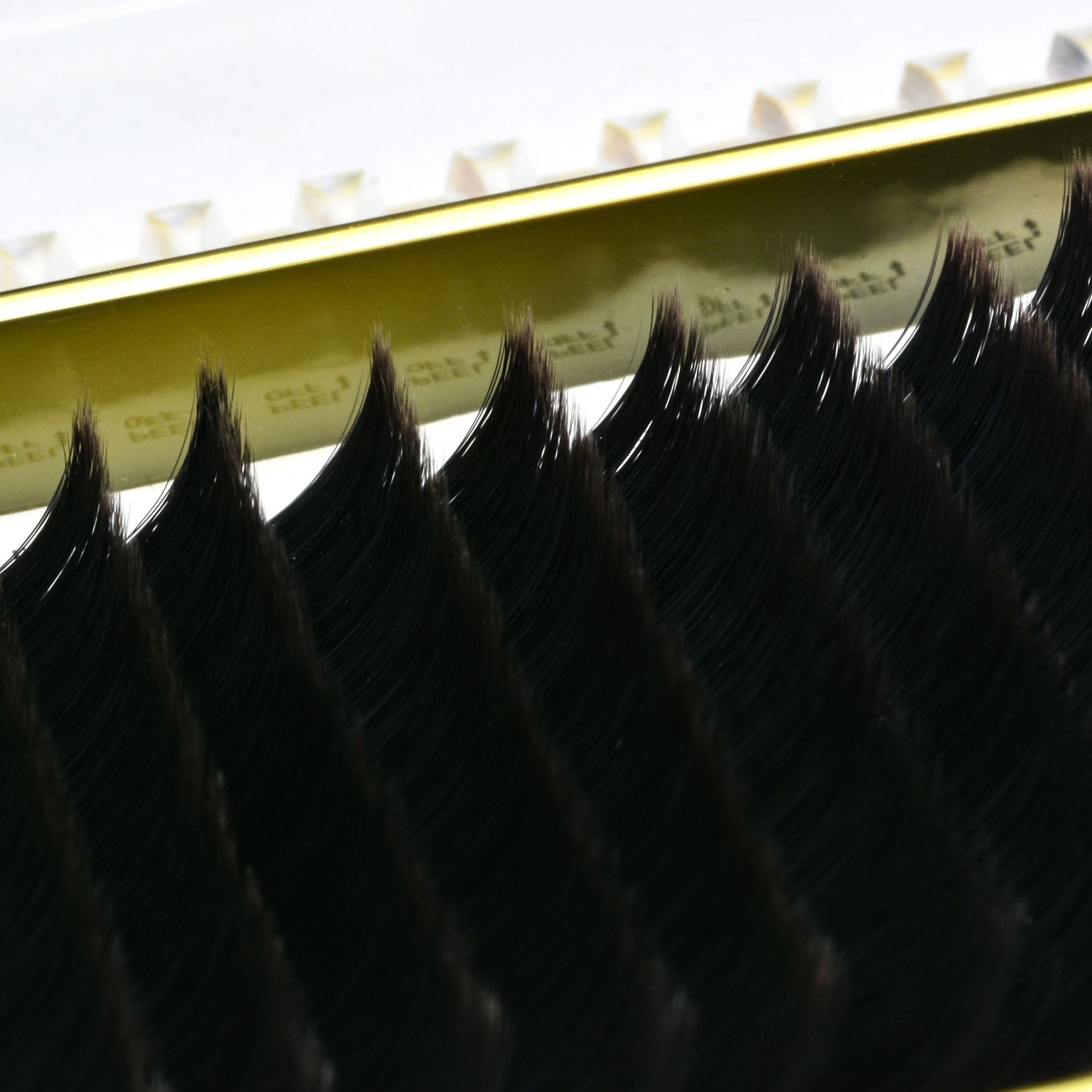 One-second blooming eyelash extension camellia eyelash 3D double-layer dense eyelash planting false eyelash wholesale in stock Application Scenario