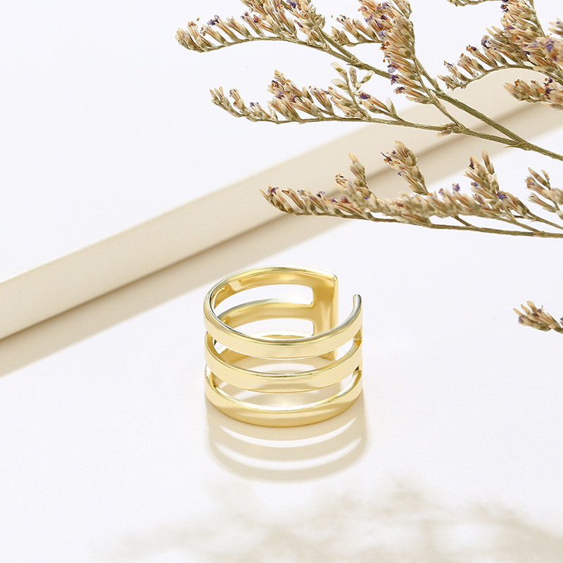 Xuping joyería plateado oro 14K simple geométrico apilado anillo europeo y americano personalidad frío viento abierto anillo mujeres details Picture