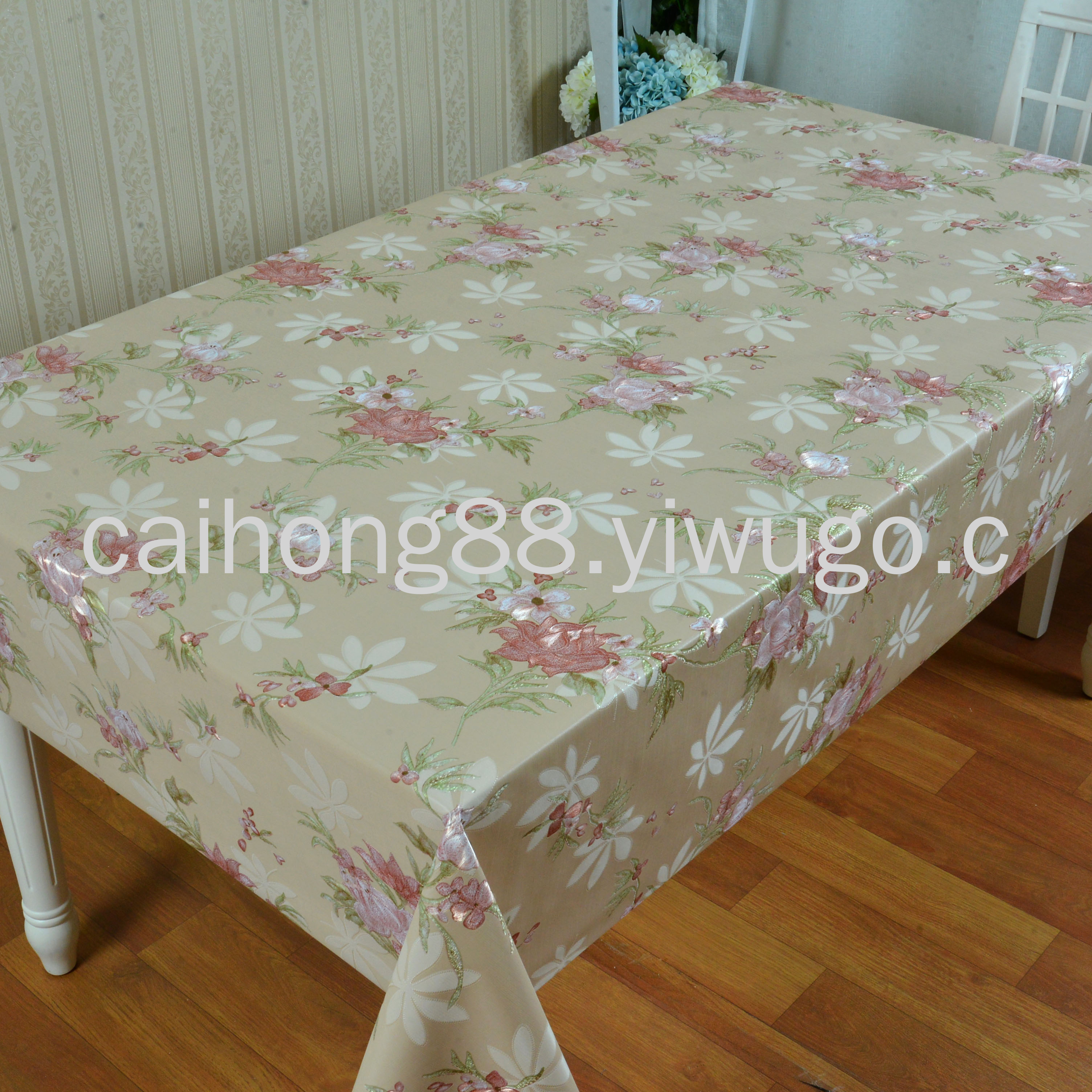 Factory direct sales of high-end, elegant, waterproof and no-wash decorative tablecloths with iridesy pastoral style printed yarn Application Scenario