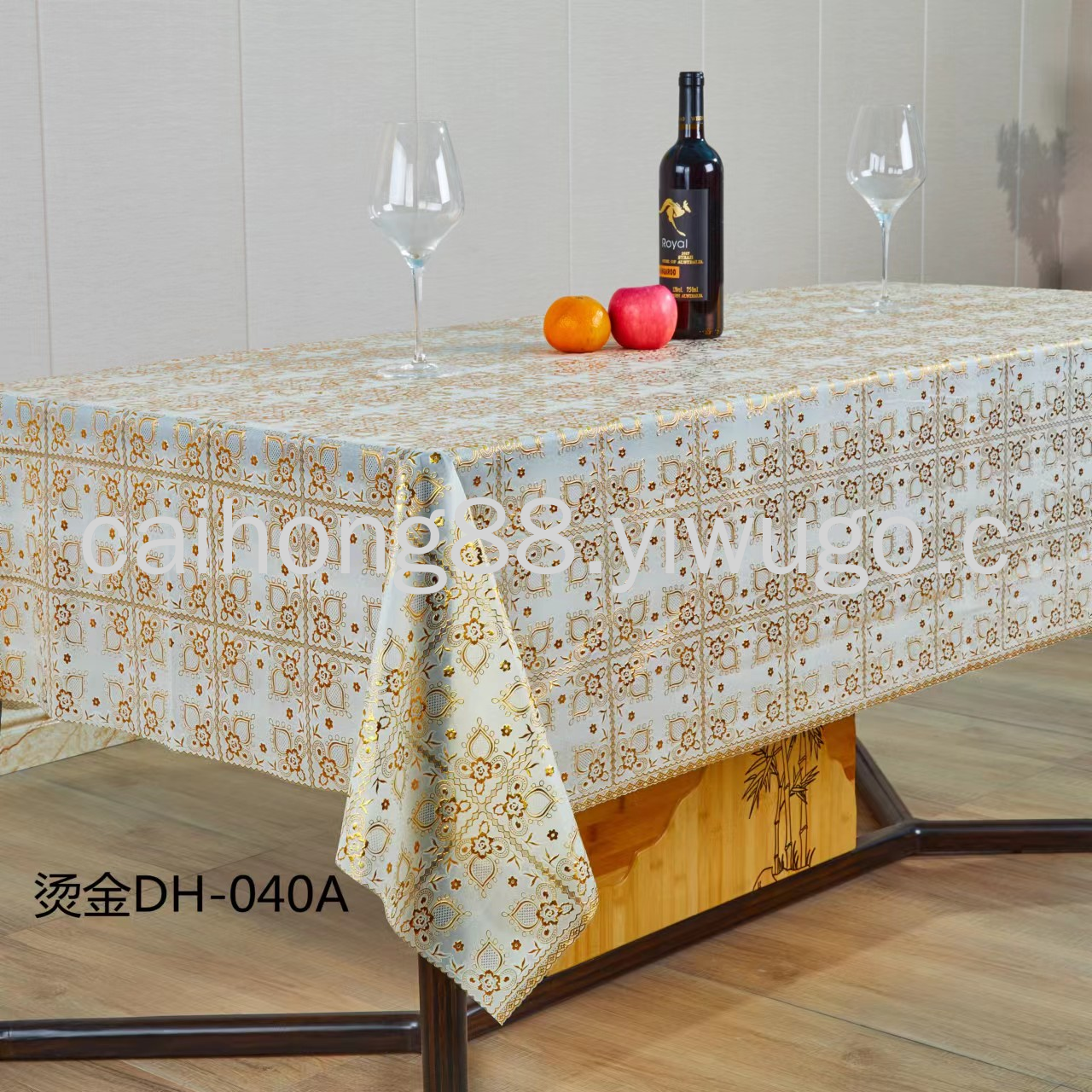 PVC gold and silver embossed lace tablecloth, classic European home tablecloth, hotel decoration, waterproof and no-wash tablecloth Specification drawing