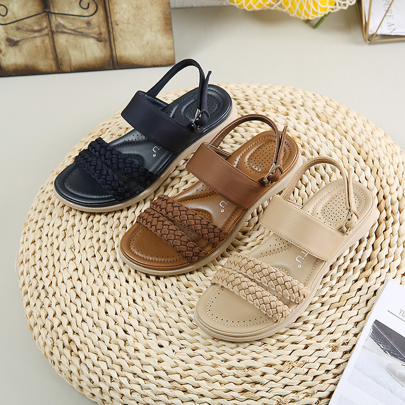2022 Summer New Fashion Vintage Double Woven Women's Shoes Breathable Comfortable Lightweight Soft Soled Sandal For Women Application Scenario