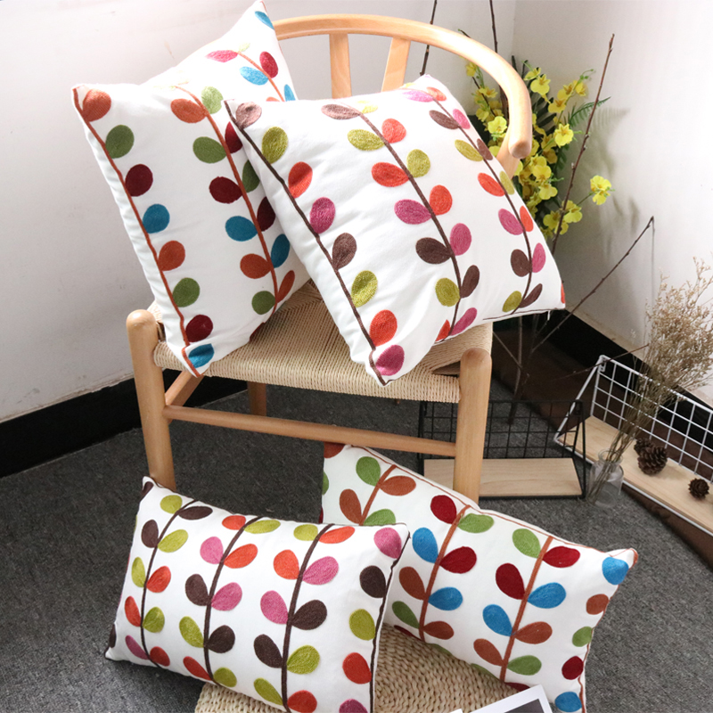 Leaf, plant, flower and embroidered cushion 30*50 waist pillowcase, fashionable and fresh geometric cushion bag, country-style pillowcase Application Scenario