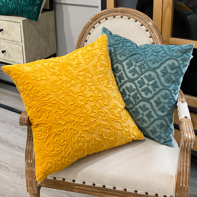 Air embroidery pillowcase, solid color high-end craft embroidery cushion, sample room, living room sofa pillow, soft package bay window cushion Item Picture