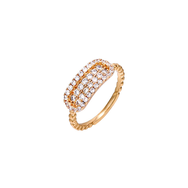 Xu ping joyería chapado 18k oro aleación anillo para mujeres de alto nivel sentido nicho diseño de europa y américa anillo de moda al por mayor para mujeres Item Picture