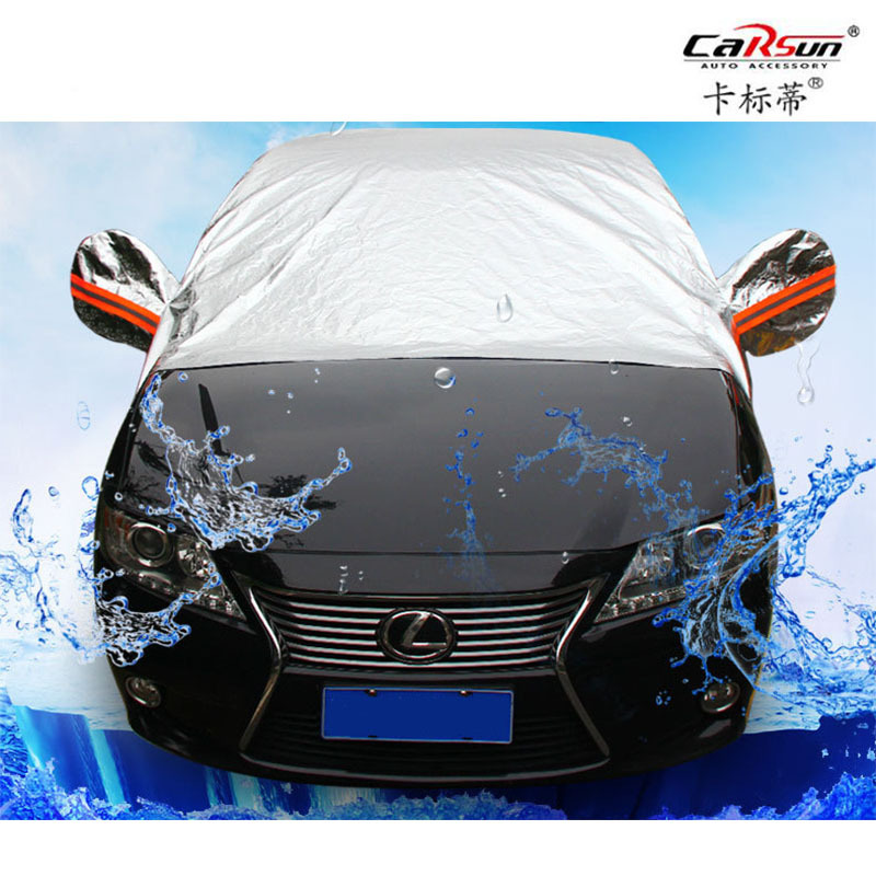 The new type of car sun visor is a bestseller on e-commerce platforms. It features an aluminum film sun protection half-car hood, winter rain and snow protection, heat insulation and cotton-padded car hood details Picture