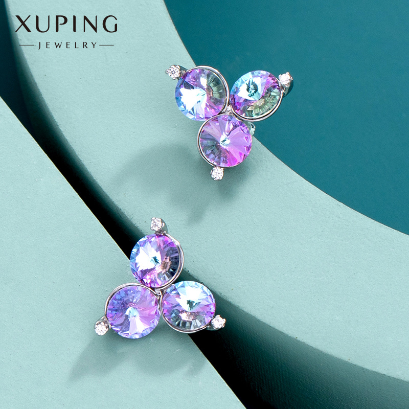 Xuping Jewelry offers cross-border export accessories from Europe and America, including purple clover stud earrings and fashionable imitation crystal earrings from Europe and America details Picture