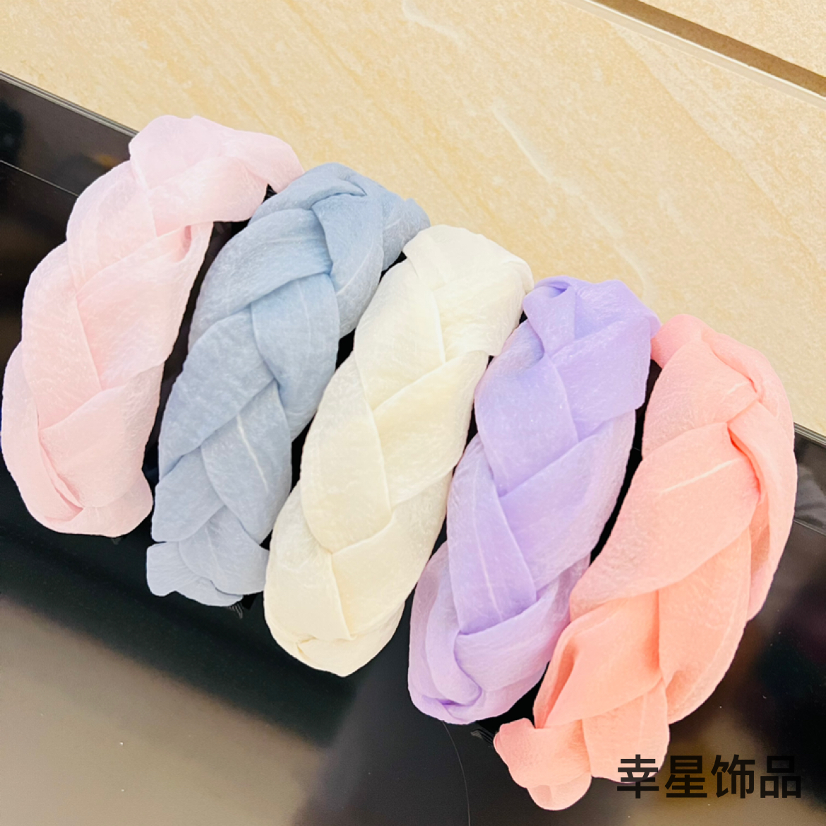 Yongai Jiu Ai Korean version mesh braid hair band, high top versatile wide edge headband, pressure hair clip, elegant hair accessory Item Picture
