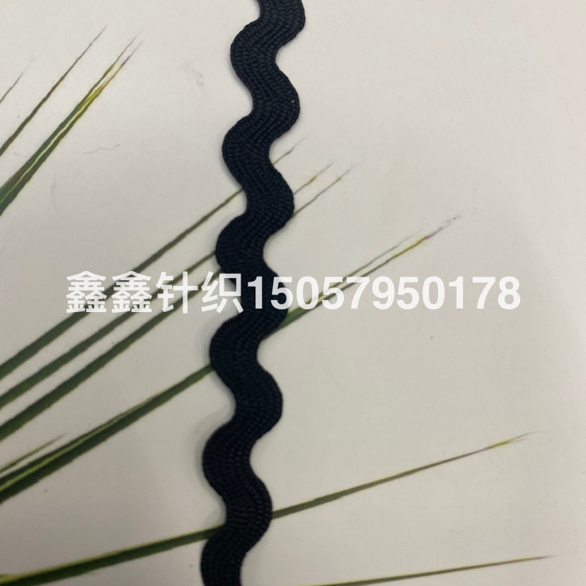 Black wavy lace polypropylene material, 0.5 cm wide, factory direct sales Item Picture