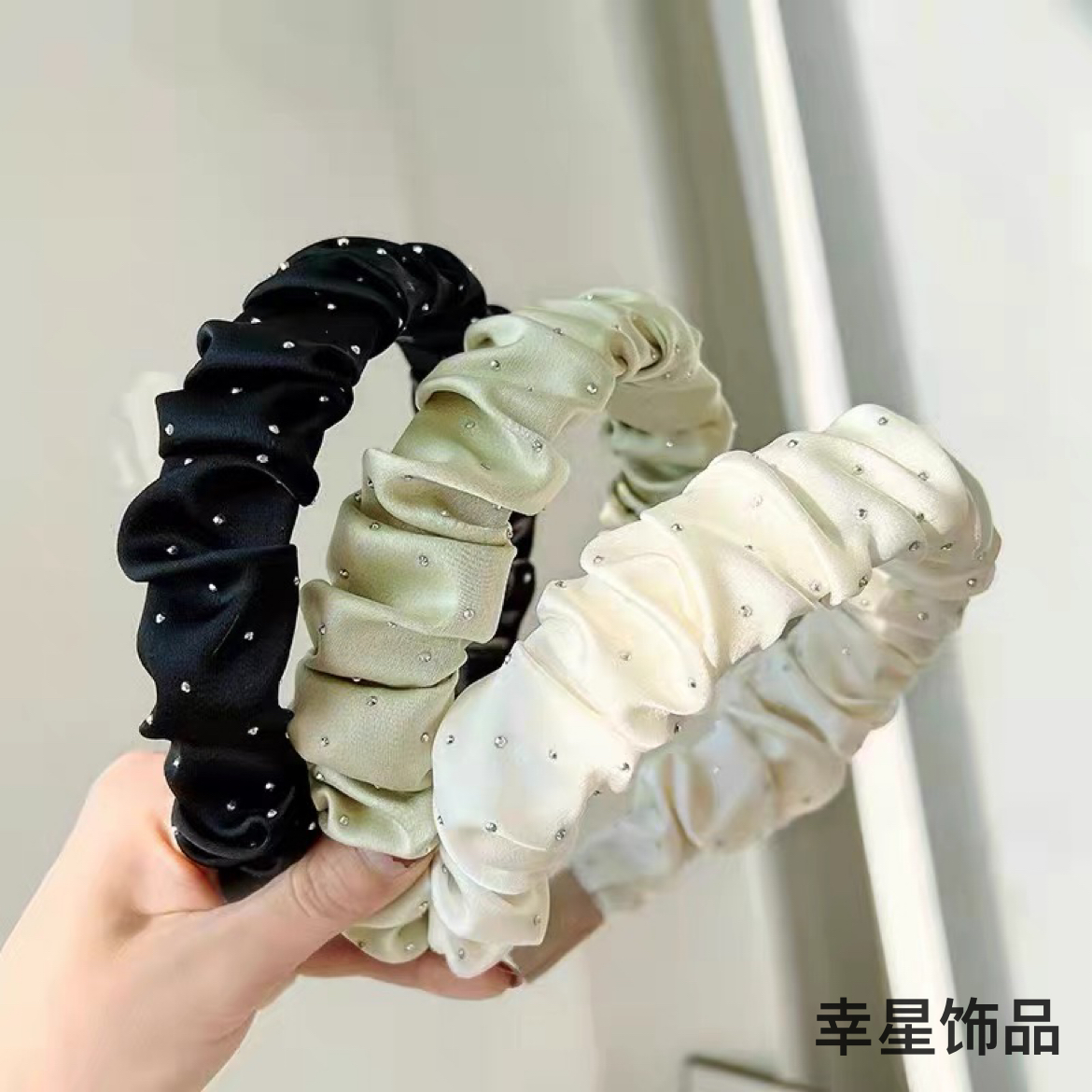 YAJA's high-quality new hair band, solid color fabric with rhinestones, simple hair accessory headband, pleated ladies' hairpin headwear details Picture