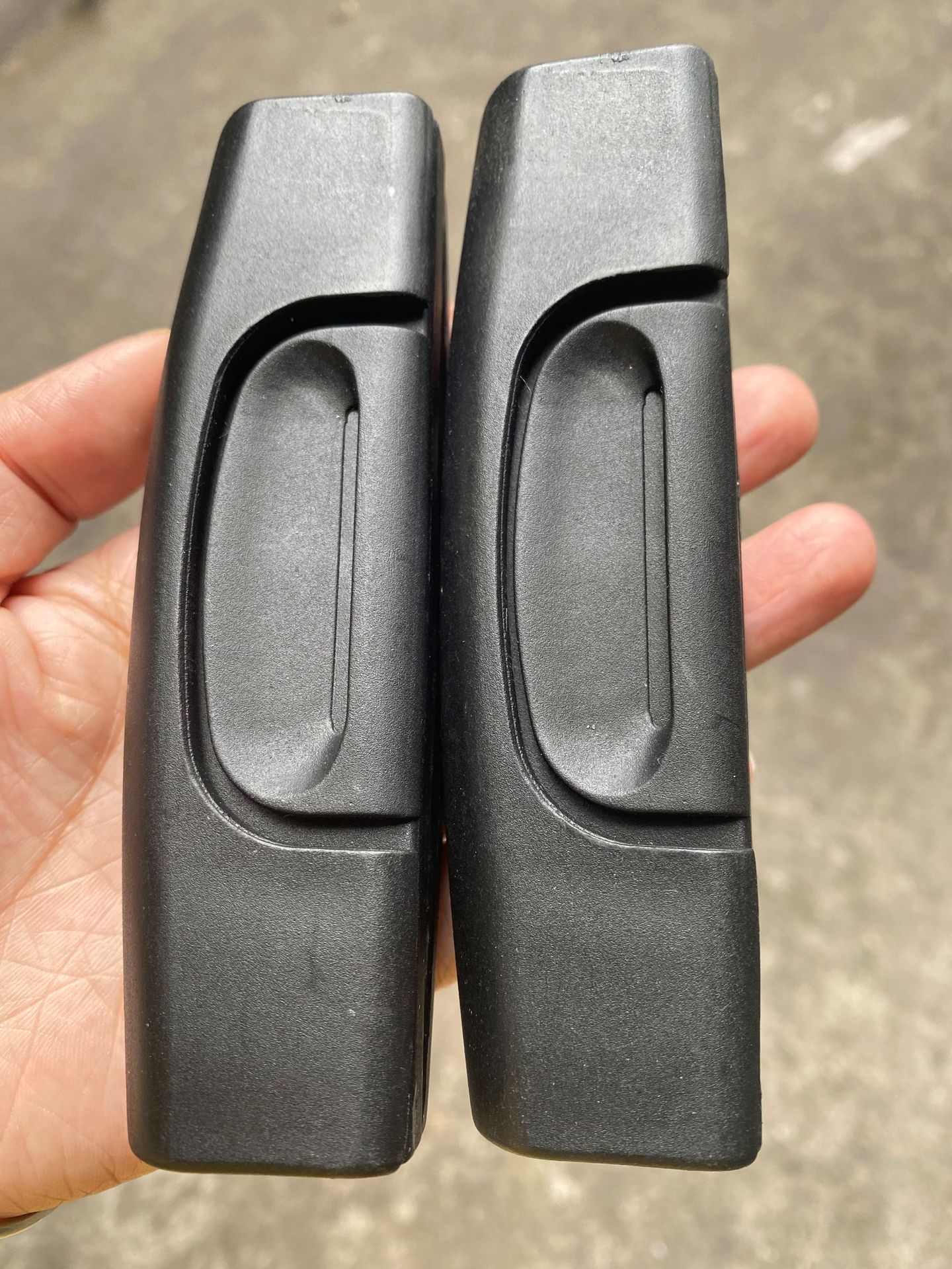 Hand-held plastic two-in-one bags, woven straps, handlebars, golf bags, handle tube accessories are in stock and will be dispatched quickly Specification image