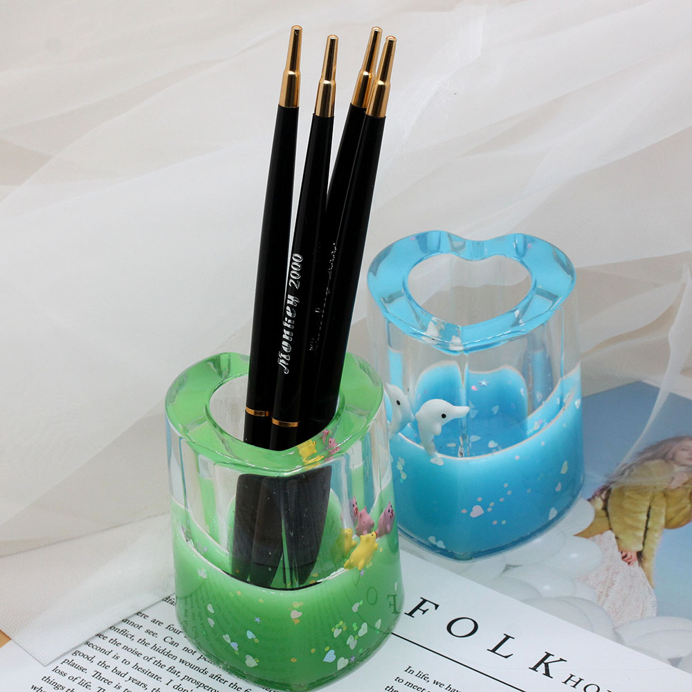 Acrylic heart-shaped milk oil drop student desktop creative cartoon pen holder for school opening and graduation gifts details Picture