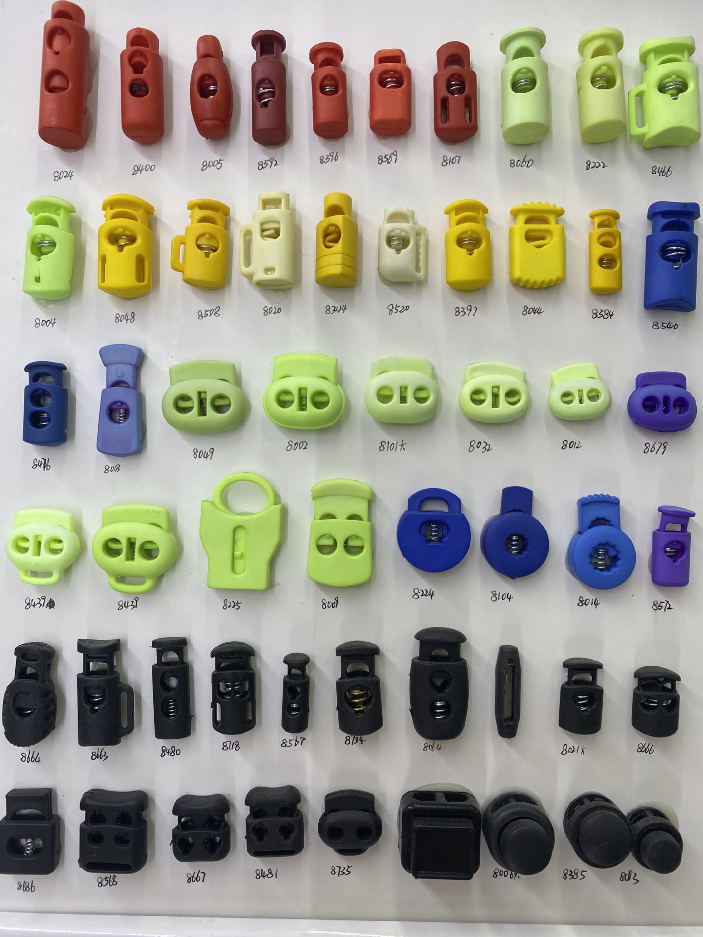 Nylon rope buckles, spring buckles, snap buckles, pig nose buckles, sportswear elastic buckles, pocket drawstring buckles, luggage and clothing accessories