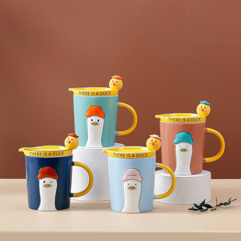 New creative ugly Duckling ceramic mug with lid and spoon coffee mug cute mug