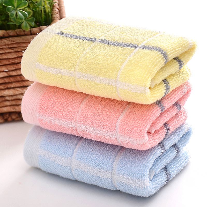 All-cotton, simple and elegant small checkered children's small towels, hand towels, sweat towels, face towels and handkerchiefs Specification image