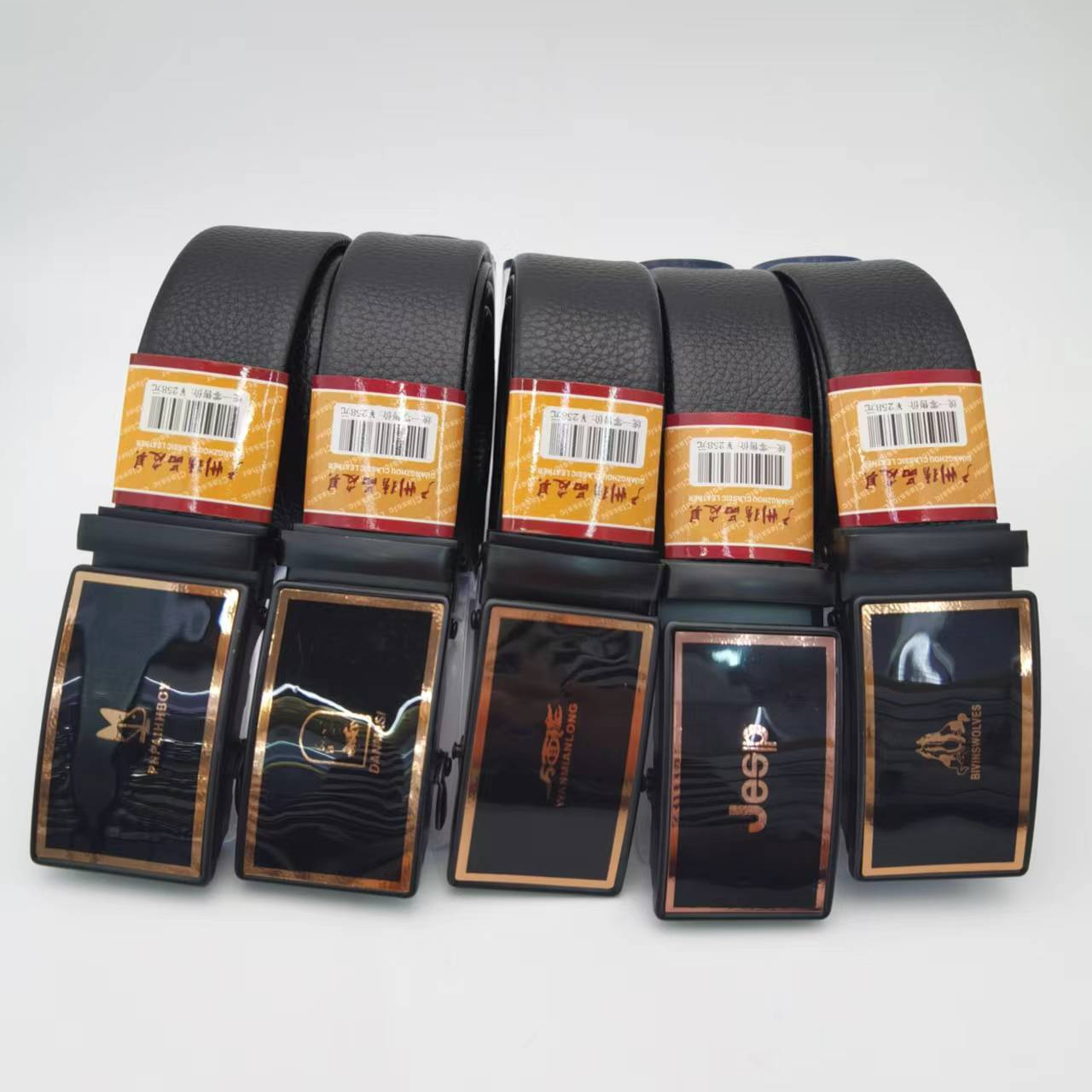 Belt men's automatic buckle belt, popular in casual business shopping malls and supermarkets, domestic sales and foreign trade direct sales by the manufacturer