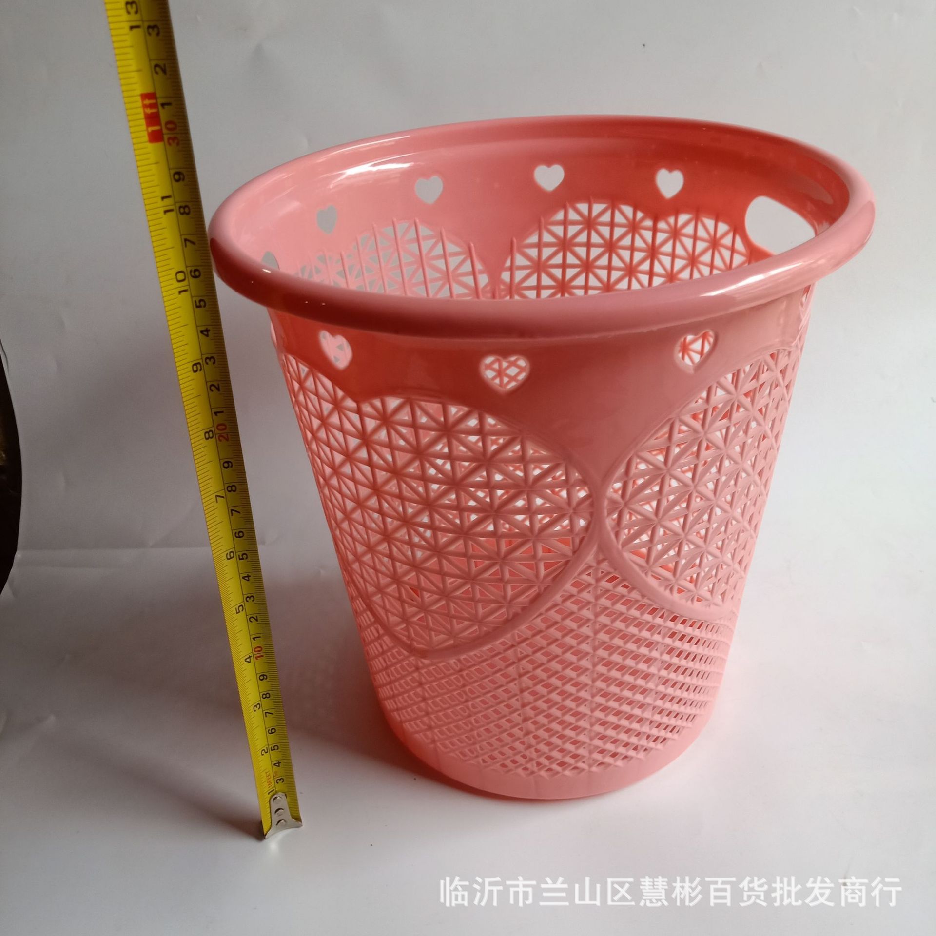 小商品配送白底实物图